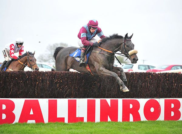 Newsworthy and Simon Cavanagh 