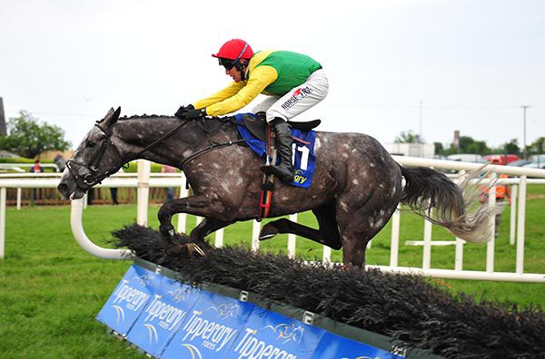 Messy at the last but all was okay for Madison To Monroe under Robbie Power