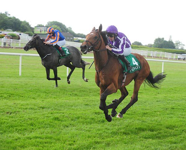 Giuseppe Garibaldi and Mick Hussey (nearest) win from Cypress Creek 