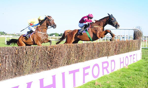 Le Martalin leads Ask Susan over the last