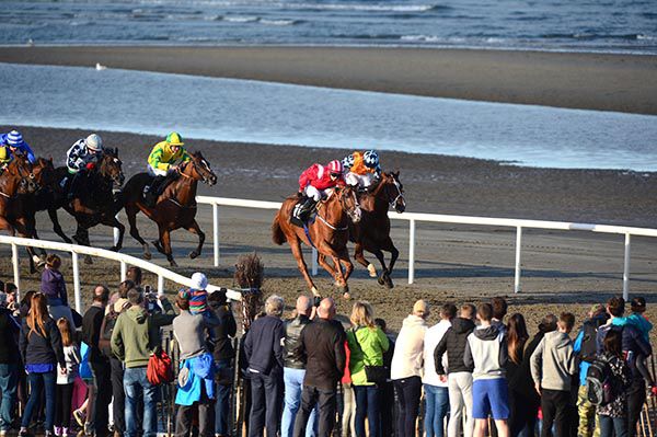 Tyrconnell (red) and My Good Brother fight out the finish
