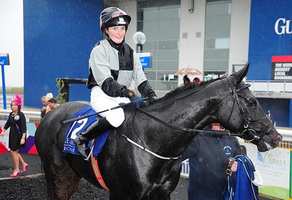 Christina Simpson returns on Duchess Ravenwaves