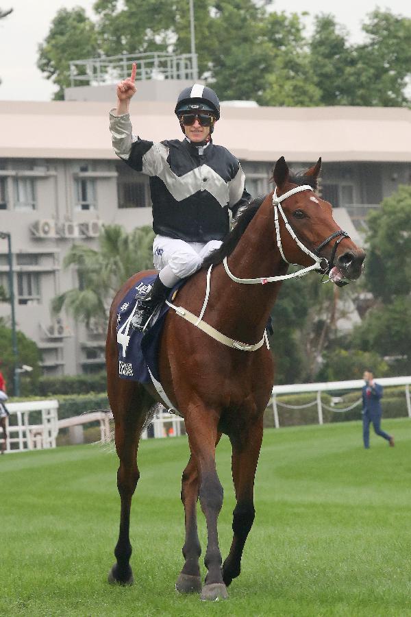 Zac Purton and Exultant (named Irishcorrespondent when trained in Ireland)