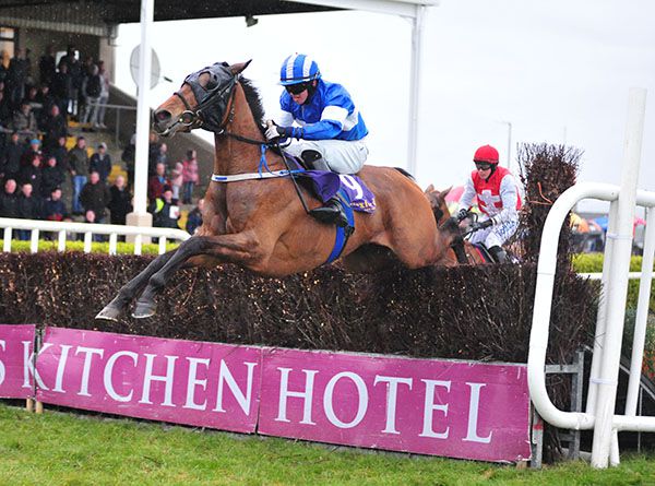 Cloudy Morning jumps the second last under Darragh O'Keeffe