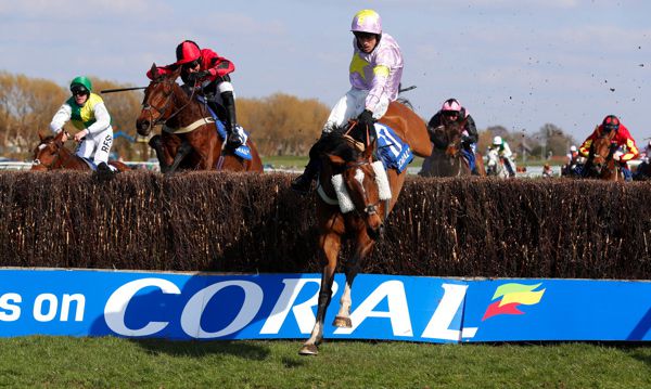 Takingrisks winning the 2019 Coral Scottish Grand National