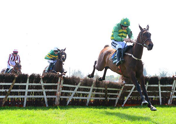 French Made leads her rivals away from the last