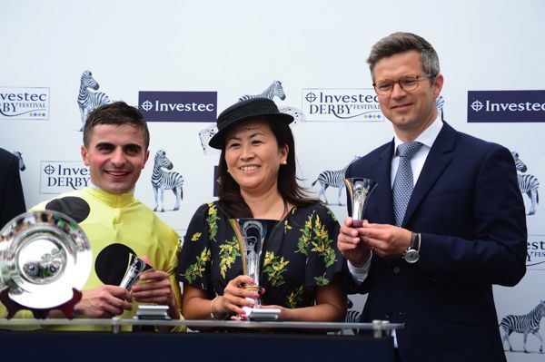 Roger Varian (right)