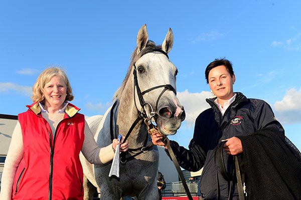 Sheila Lavery (left) with Heavenly Snow and groom Anna German 
