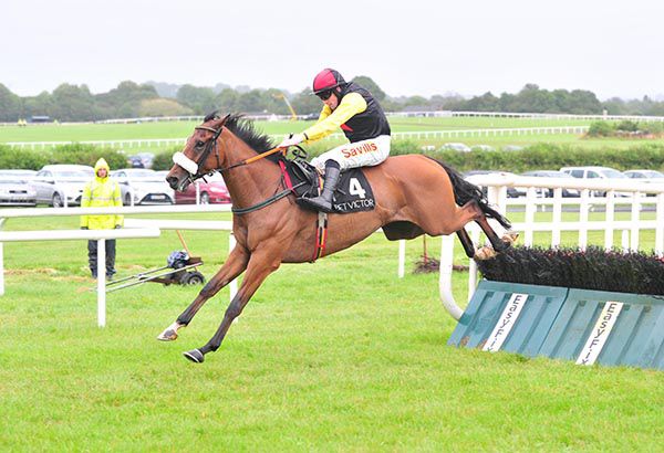 Brog Ahaon and Sean Flanagan