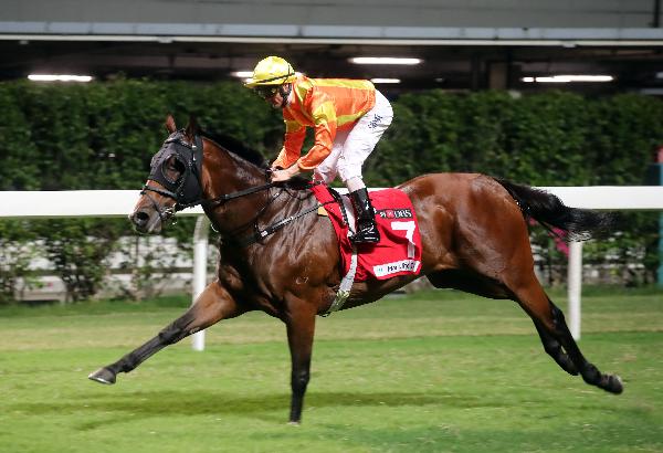 High Rev posts an impressive win at the Valley.