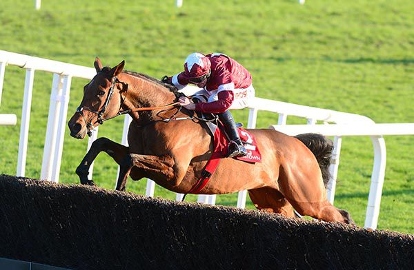 Battleoverdoyen and Davy Russell clear the last