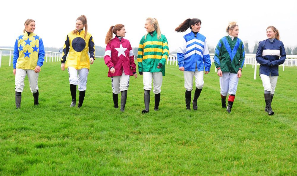 Lisa (maroon silks) walking the track in Fairyhouse with her fellow lady riders