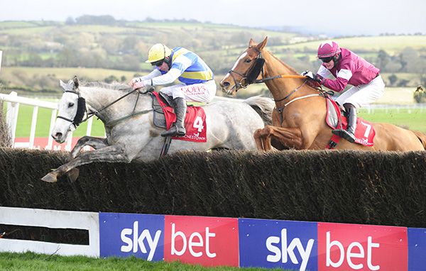 Rocky's Silver and Derek O'Connor (left) with Final List at the last