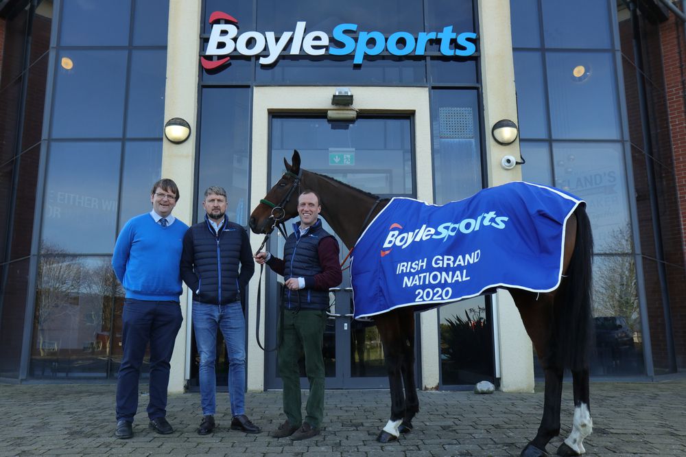 From left, Peter Roe, Fairyhouse Manager, Conor Gray, CEO BoyleSports and jockey Robbie Power. Pic Dylan McLeer 