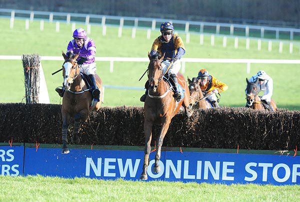Chief Of Police and Barry Browne (right) beat Thermistocles