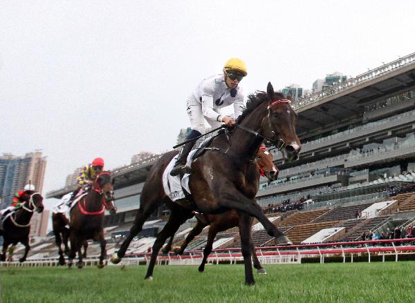 Golden Sixty will attempt to complete a Classic Series clean-sweep on Sunday.