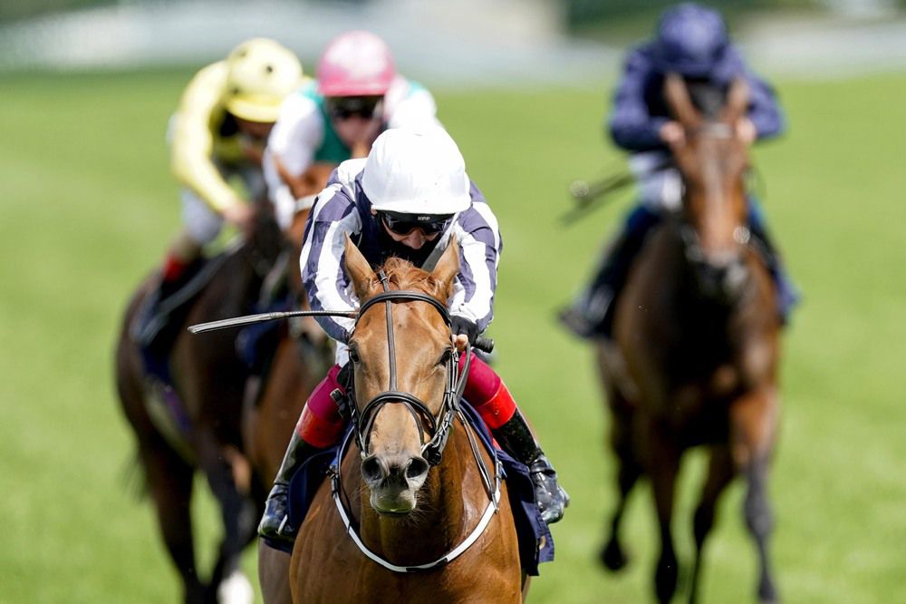 Alpine Star wins the Coronation Stakes under Frankie Dettori