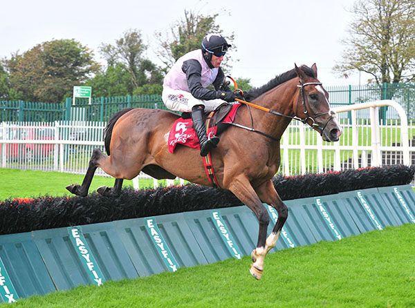 January Jets and Robbie Power jump the last 