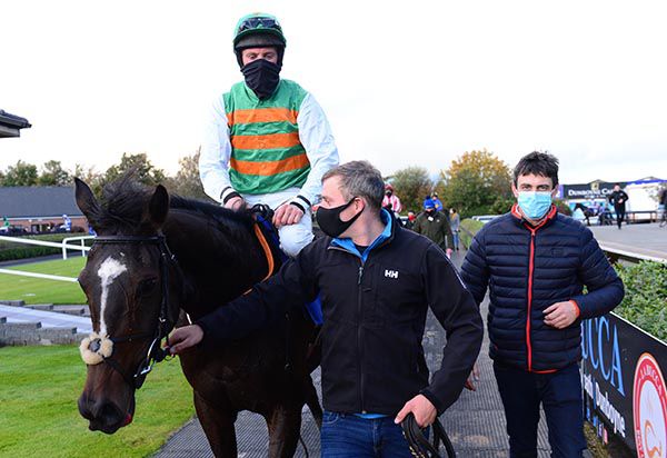 Fairytale Empress and happy connections