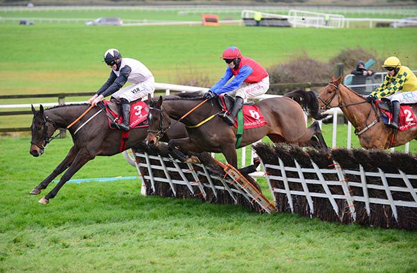 Hes A Hardy Bloke makes a mistake at the last when challenging Envious Editor