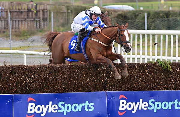 Espion Du Chenet and Ryan Treacy pictured on their way to victory