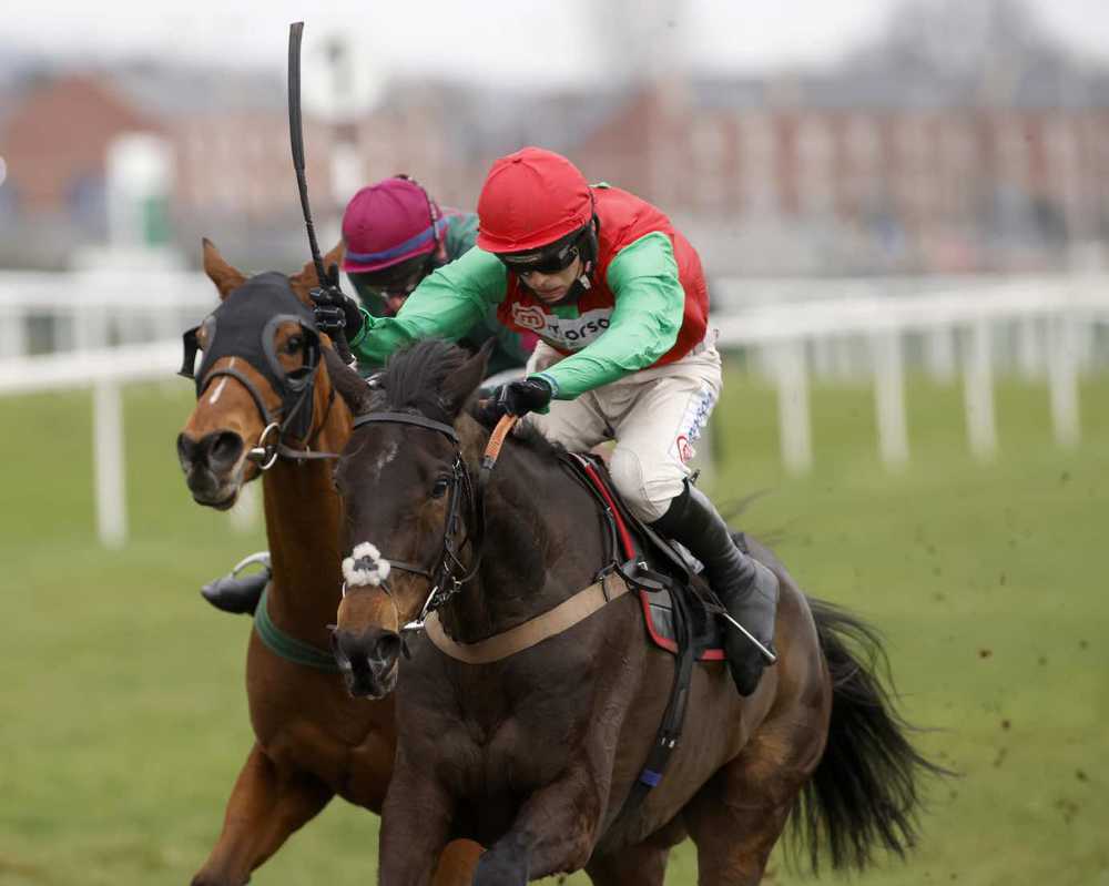 Enrilo bids for Sandown redemption. 