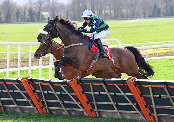 Glentruan and Gary Noonan jump the last 