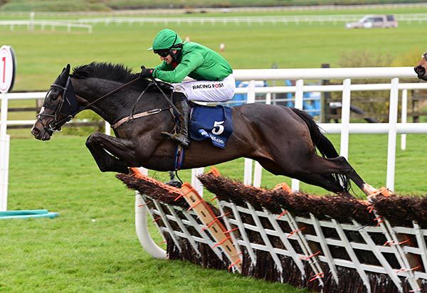 Echoes In Rain and Patrick Mullins 
