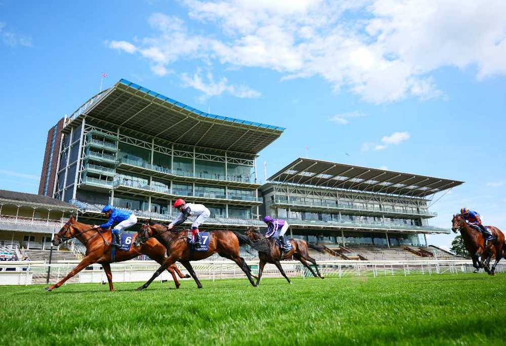 Hurricane Lane wins under William Buick