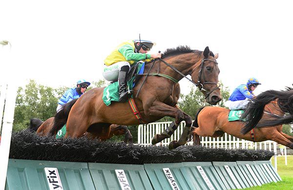 Westernerona and Simon Torrens