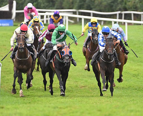 Game Catch and Paul Power (right) beat the blinkered Trouble And Strife 