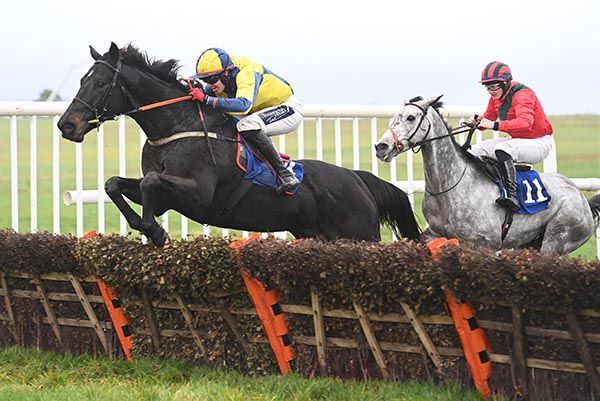 The Declaimer leads Lake Chad over the last 