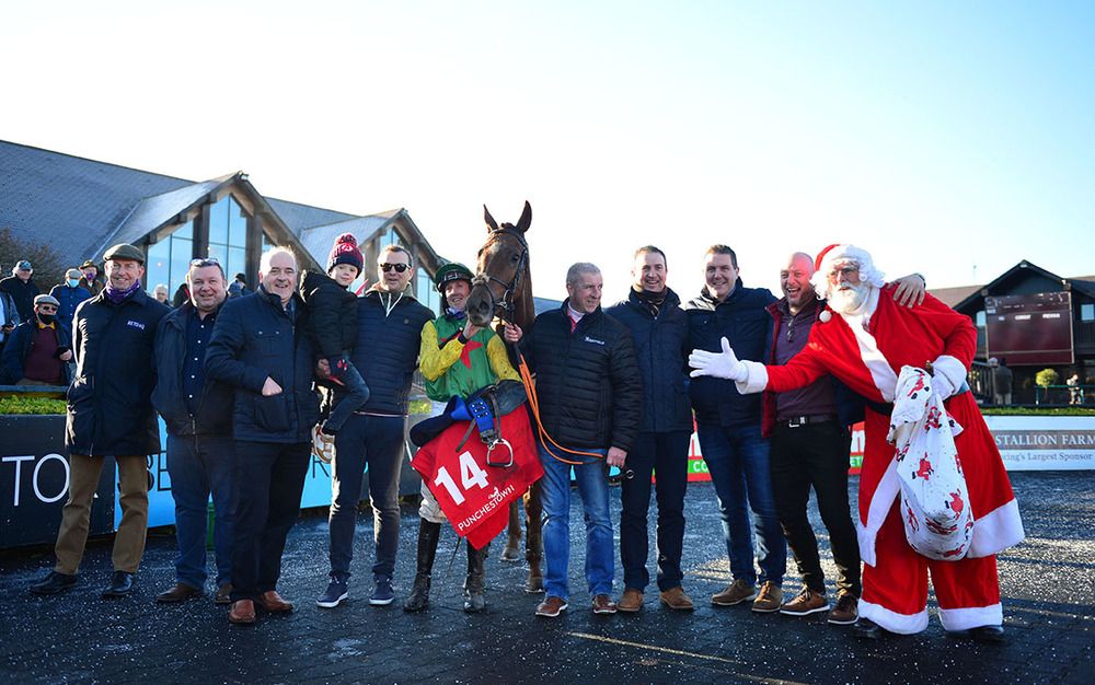 Shantou Lucky with winning connections (and Santa)