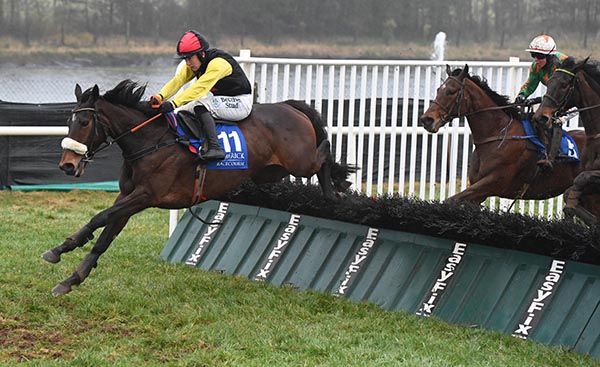 Derridae puts in a great leap at the final flight