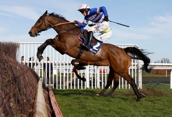 Pic D'Orhy and Harry Cobden 