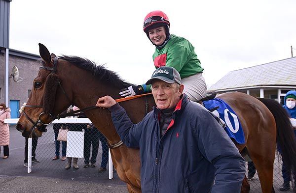 Jody Townend with her dad Tim after winning on We'llhavewan