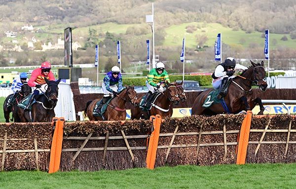 Flooring Porter leads at the last