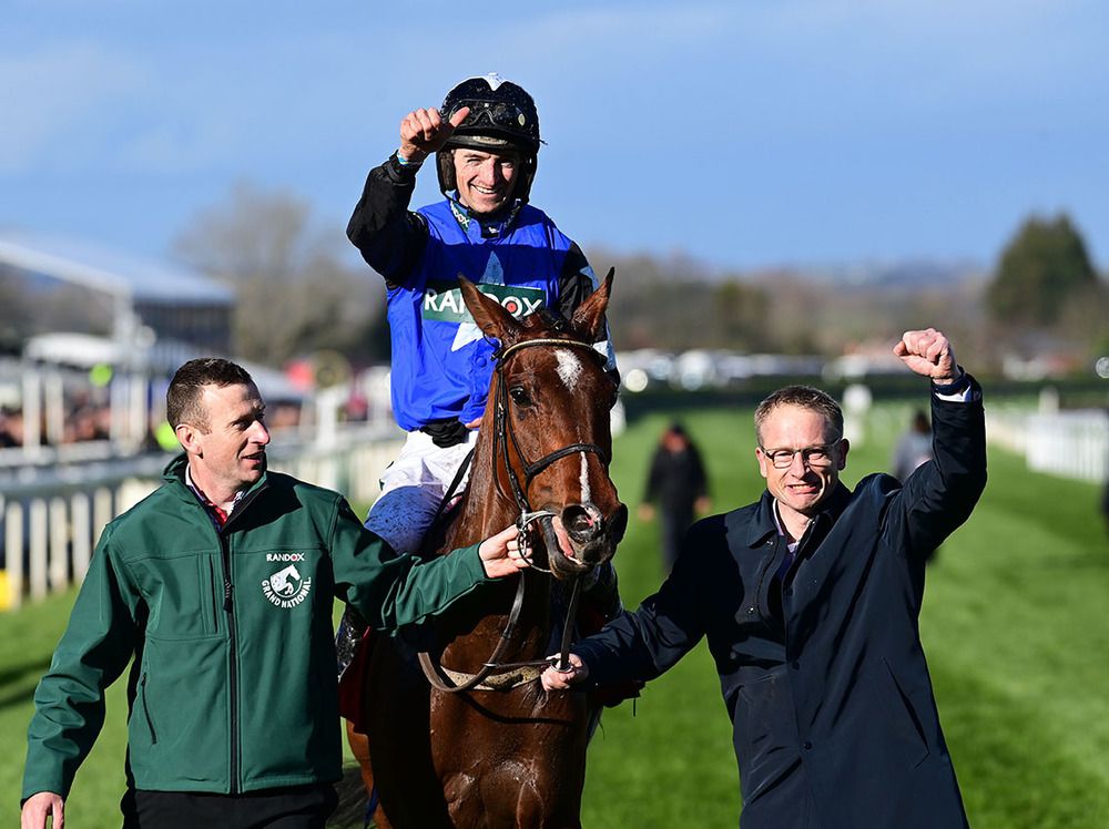 Ashroe Diamond & Patrick Mullins led in by James Fenton of Blue Blood Racing Club (right) and groom Brendan Kenny 