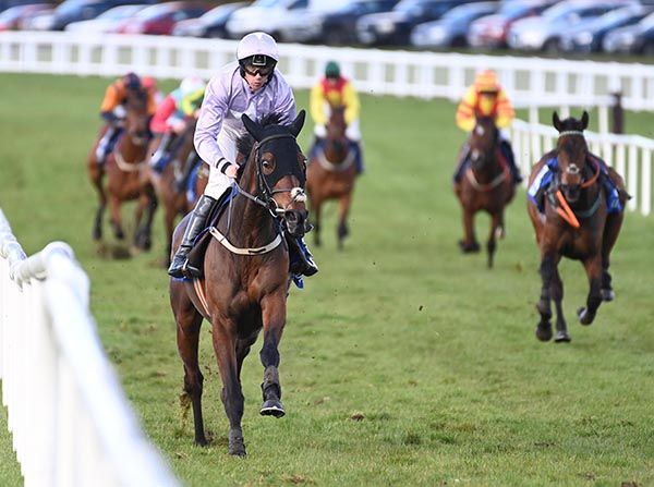 Magnor Glory and Conor Maxwell  