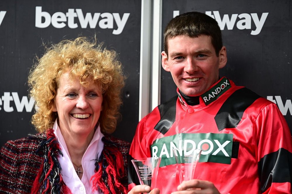 Lucinda Russell and Derek Fox