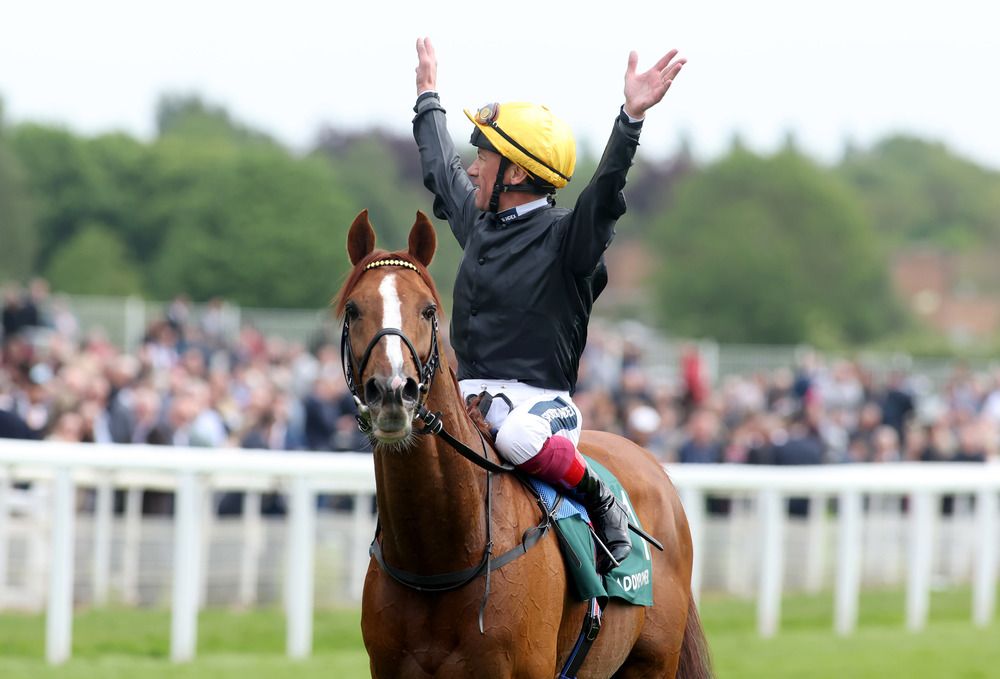 Stradivarius and Frankie Dettori 