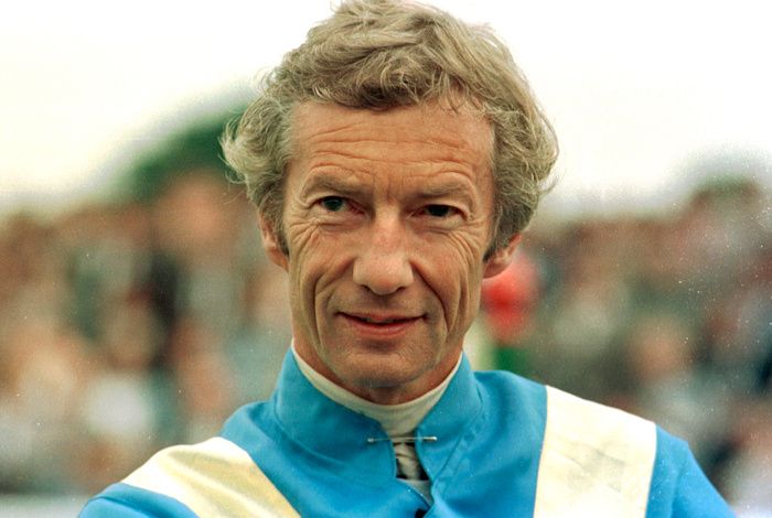 PHOENIX PARK 1985.LESTER PIGGOTT.Photo HEALY RACING.