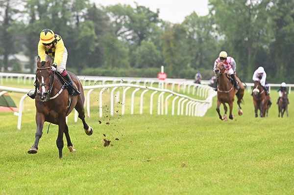 Uncle Phil and Jody Townend win Kilbeggan bumper