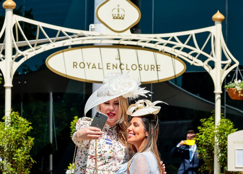 ROYAL ASCOT 15 June 2022 Ladies Fashion on Day 2 of The Royal Meeting HEALY RACING