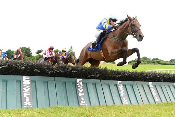 Gekkota and Richie Deegan pictured on their way to victory
