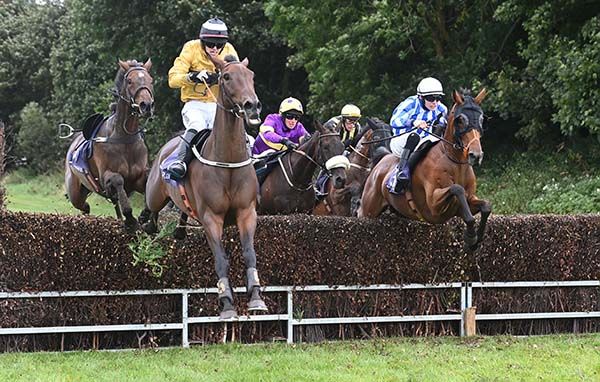 Secret Cargo and Niall Moore (right)