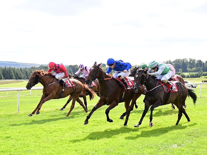 Maud Gonne Spirit (far side) beats Pretty Rebel (nearest) and Marcher Lord (centre) 