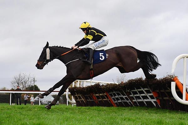 Watch House Cross and Rachael Blackmore 