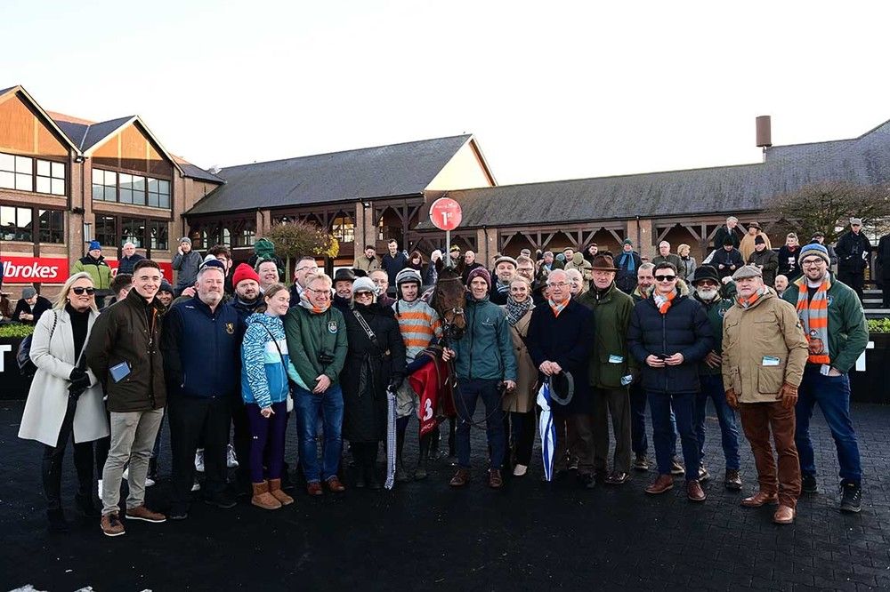 Shewearsitwell and Paul Townend won for owners Closutton Racing Club and trainer Willie Mullins