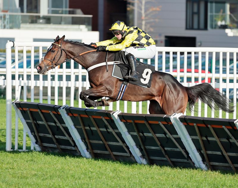 Jet Powered and Nico de Boinville